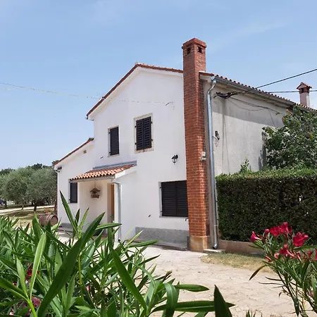 Fuer 6 Personen Ca 70 Qm In Galizana, Istrien Istrische Riviera 度假居 *